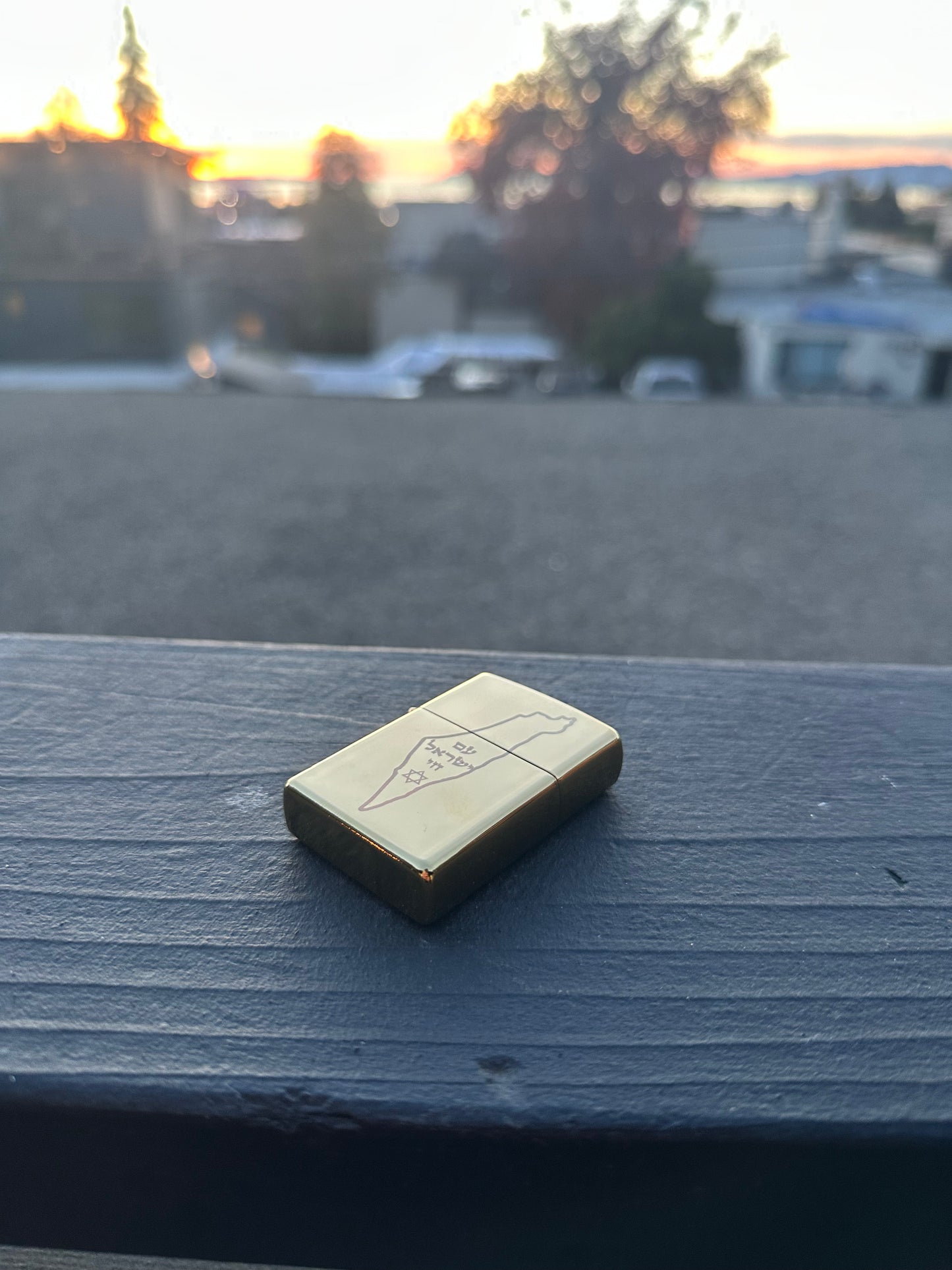 Gold Israel Lighter